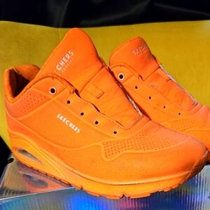 Skechers Uno